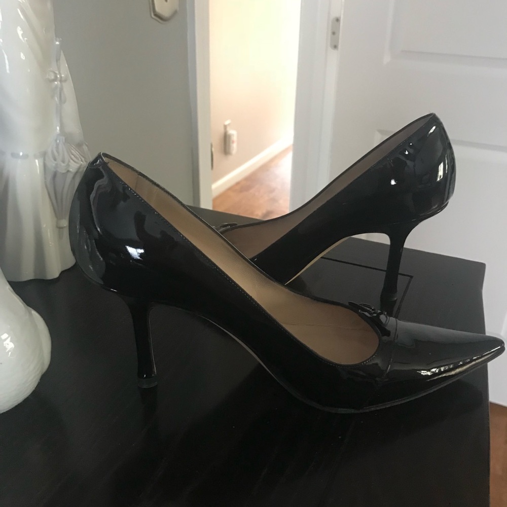 Jimmy Choo Pump - Picture 2 of 3
